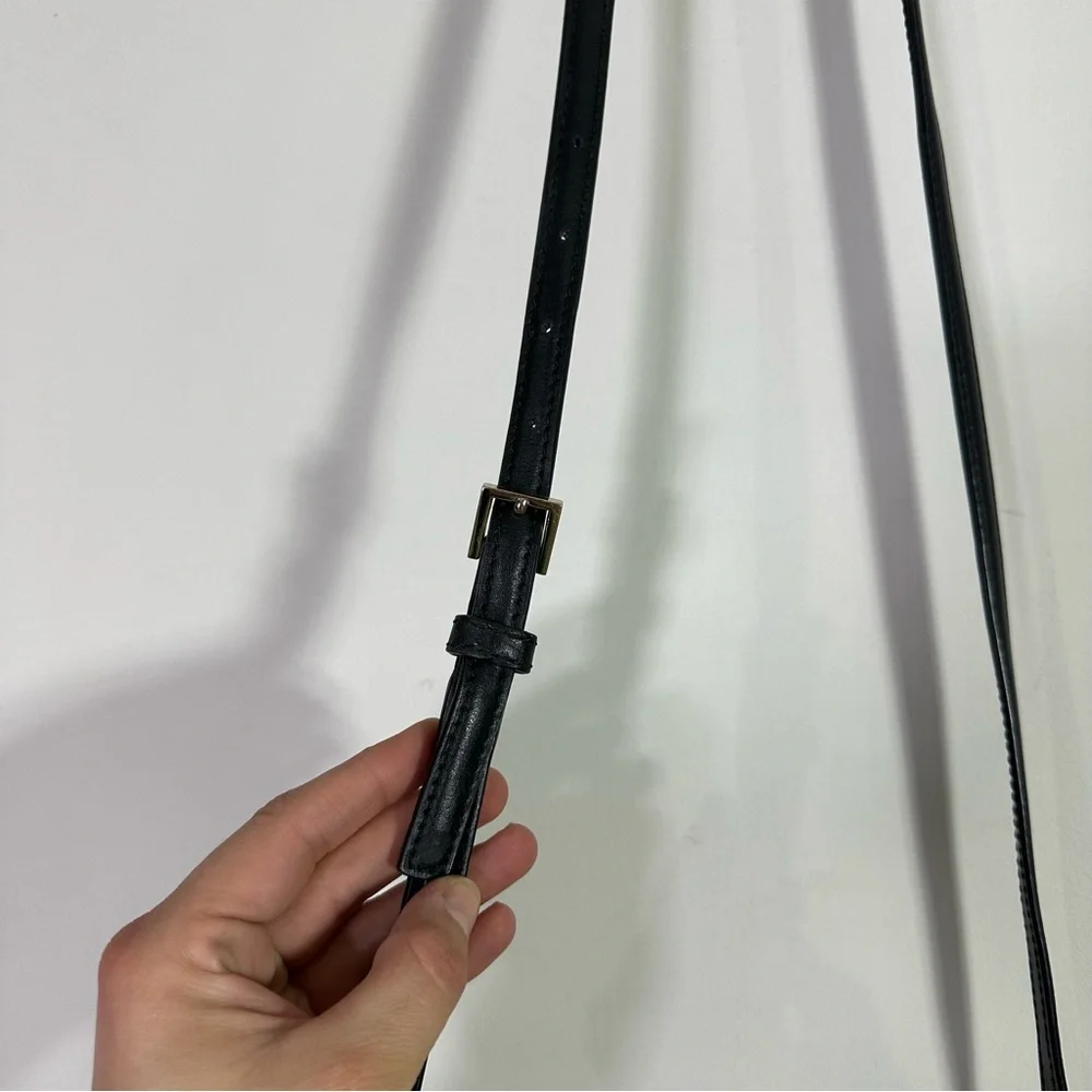 Kate Spade Black Leather Gold Hardware Scalloped Crossbody Bag